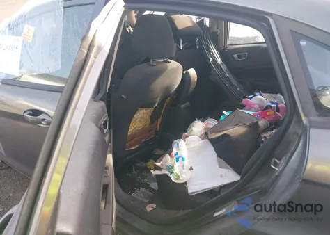 2014 Ford Fiesta Se z USA, uszkodzony, nr VIN 3FADP4BJ8EM180381